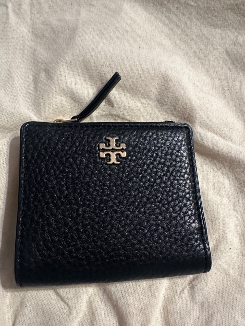 Tory Burch Black Pebbled Leather Zip Around Coin Wallet with Gold Logo
